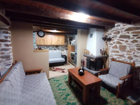 Petite Maisonette In Pelion